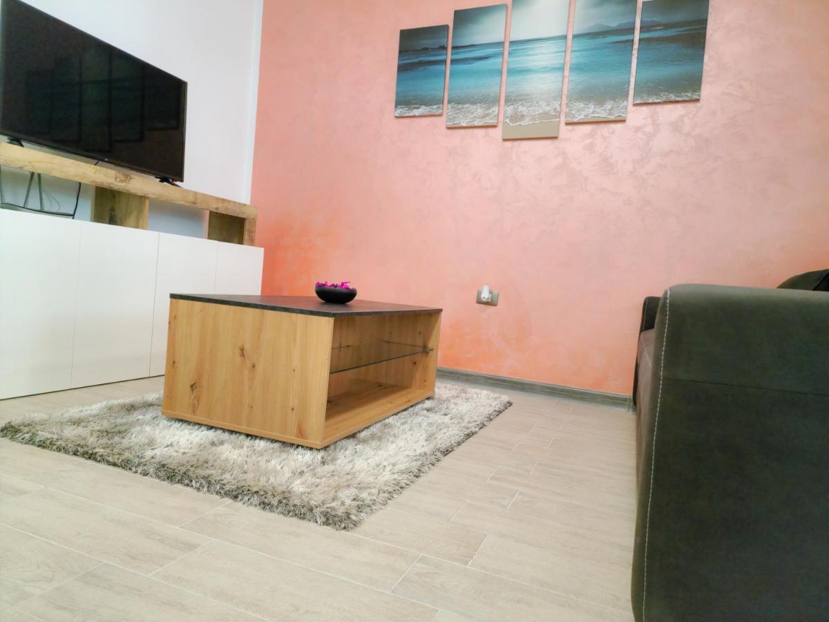 Sole Aparthotel Pool & Spa Mamaia Nord Năvodari Buitenkant foto
