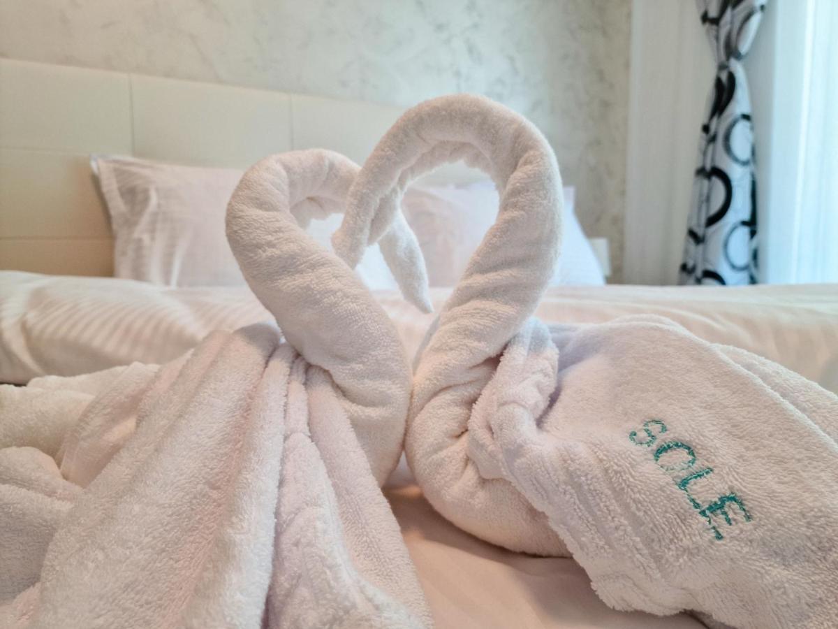 Sole Aparthotel Pool & Spa Mamaia Nord Năvodari Buitenkant foto