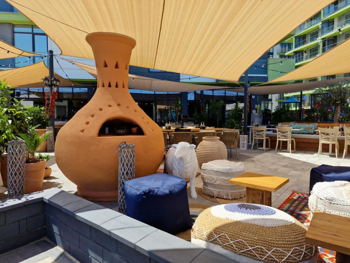 Sole Aparthotel Pool & Spa Mamaia Nord Năvodari Buitenkant foto